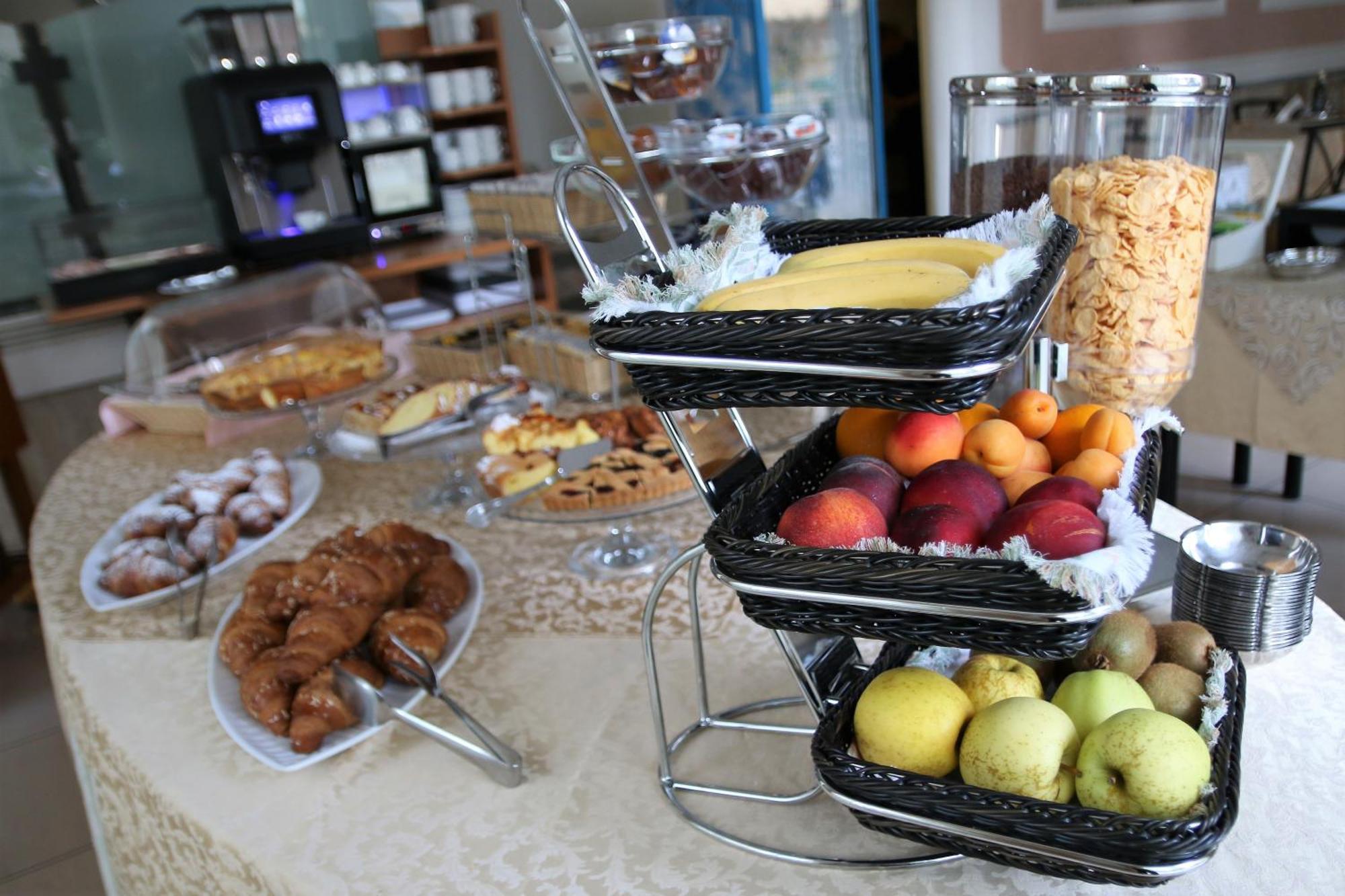 Hotel Sirena เบลลาเรีย-อีเจอา มารีนา ภายนอก รูปภาพ
